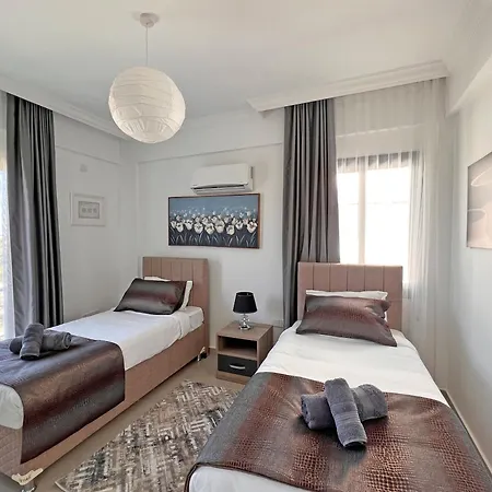 Vila Skyline Paradise Kyrenia (Northern Cyprus)